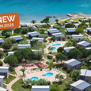 Premium Sirena Village Mobile Homes Ferienpark Novigrad Istria