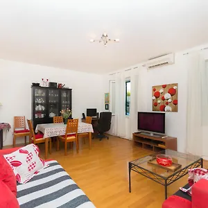 Apartment Leo Split